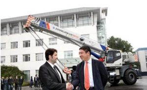 2015���ϰ����(gu��)��ȫ������ԽҰ���ؙC(j��)�Ј�(ch��ng)����