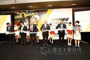 2014��9��1����Ħ�Morris Crane Systems����ʽ�����M(j��n)���Ї�(gu��)�Ј�(ch��ng)